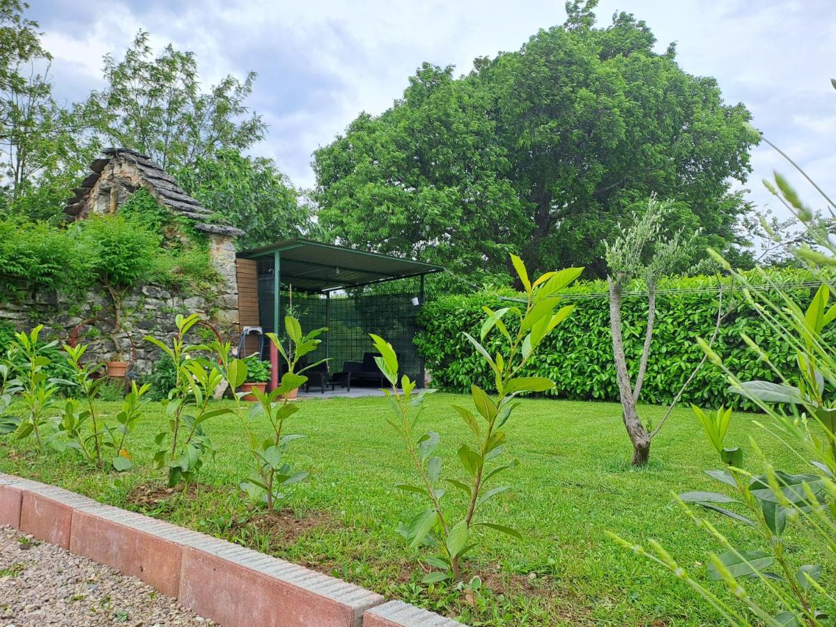 Guesthouse Marija Potpican Exterior photo